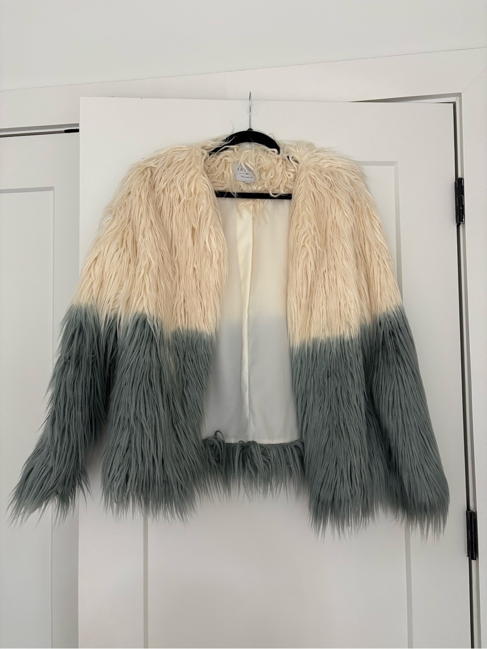 Faux Fur Two-Tone Jacket - Cream & Grey/Blue